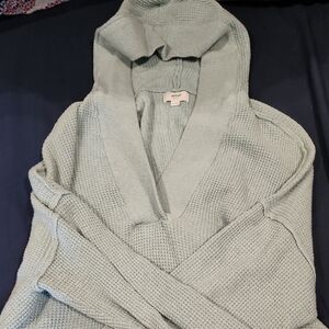 Aerie Light Green V-Neck Sweater